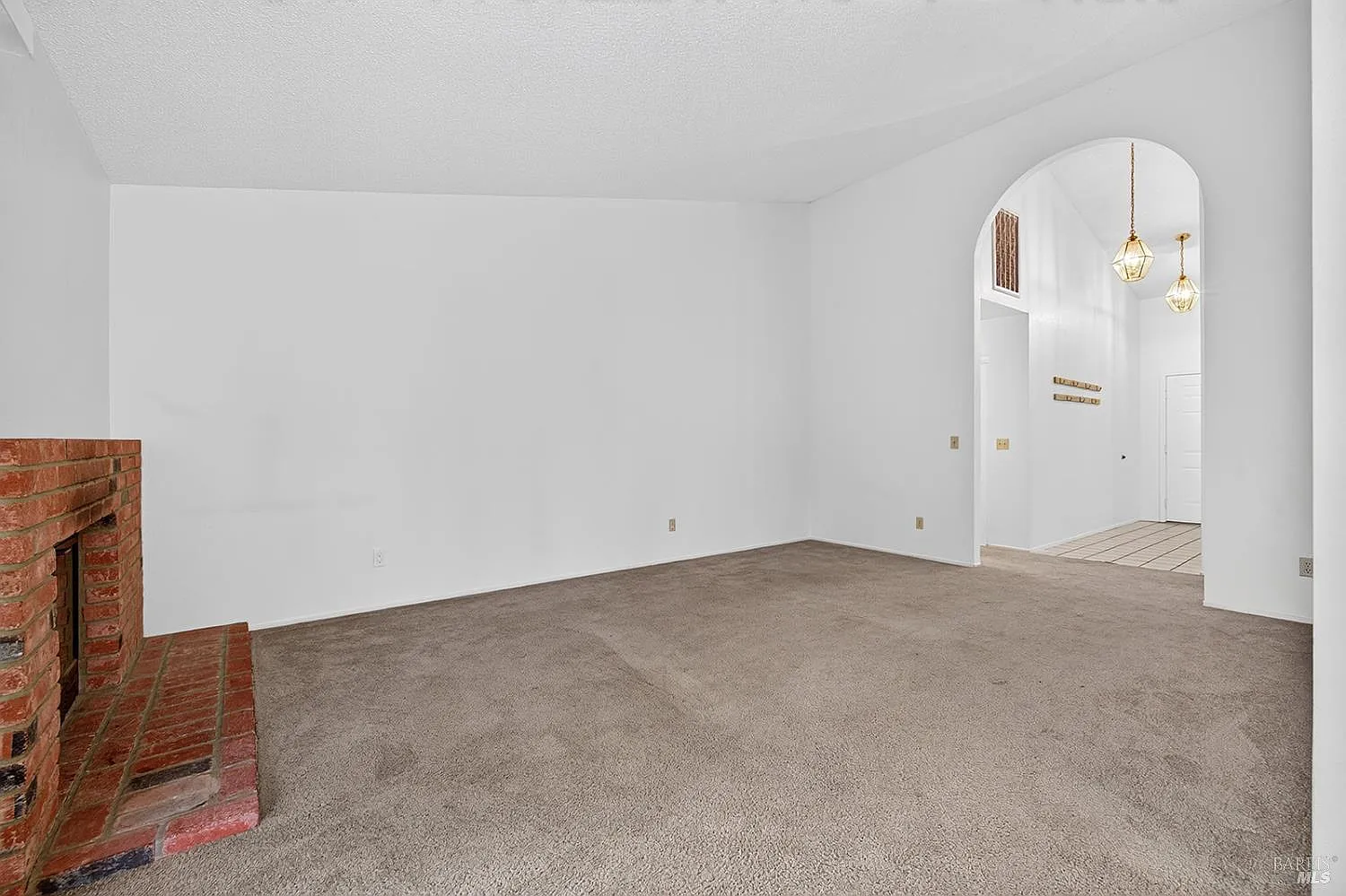 527 Mallory Avenue - Photo 9