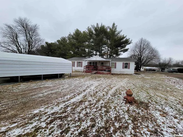 701 Fischer Rd #177, Creve Coeur, IL 61610