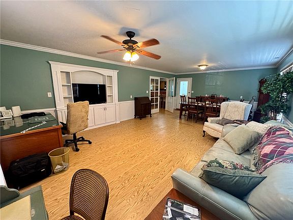 2nd image of 38 Wilson Dr