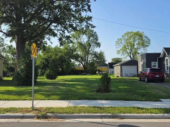 606 Leeson Ave, Van Wert, OH 45891