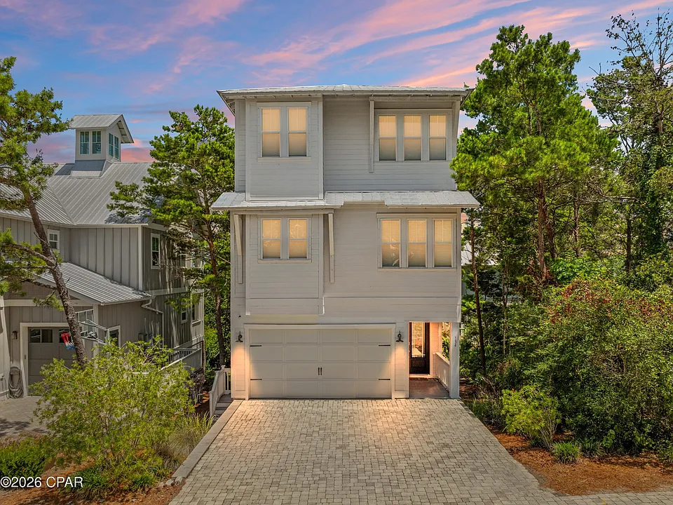 134 Grande Pointe Dr
