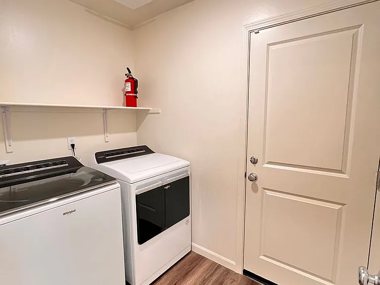 8603 Lunascape Ave — Photo 12