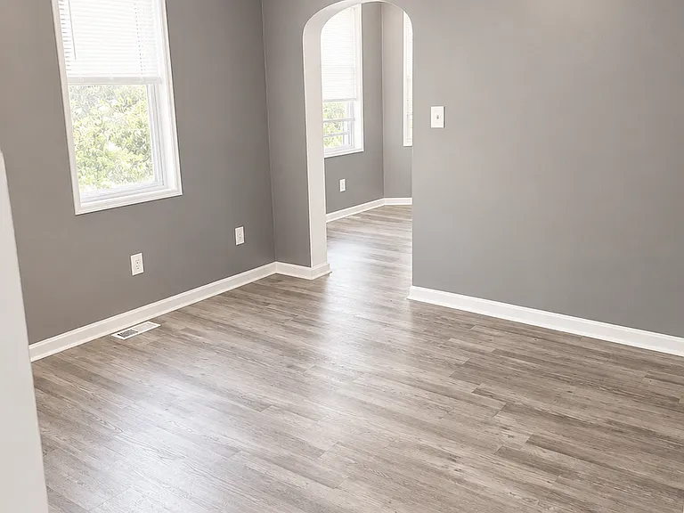 4105 Fernhill Ave #2W — Photo 5