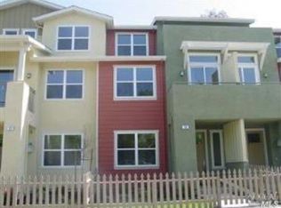 119 Firefly Ln, Napa, CA