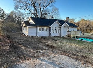 305 2nd St, Rockmart, GA 30153