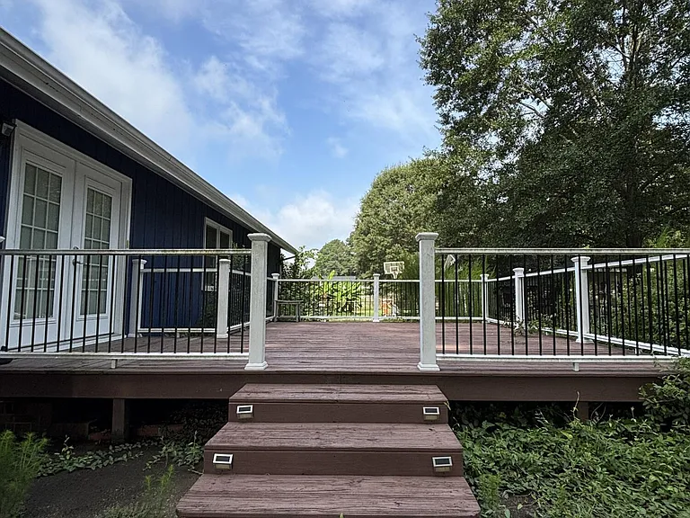 304 Ridge Rd NW — Photo 6