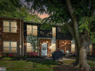 3042 Harbour Dr, Palmyra, NJ 08065