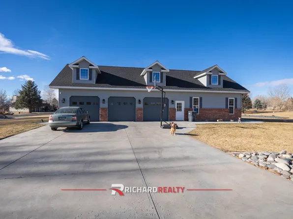 4110 Valley Green Cir, Riverton, WY 82501