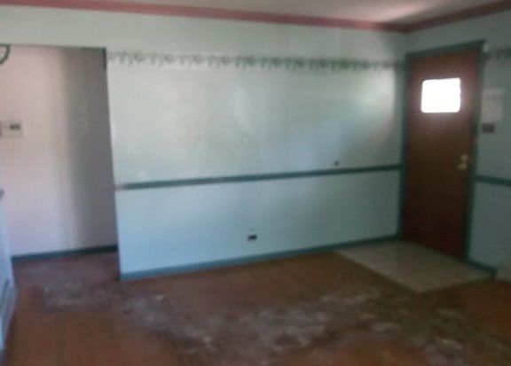 5th image of 175 Thelma Ln