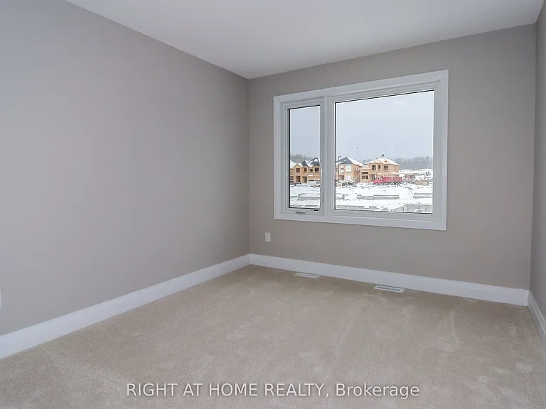 18 Periwinkle Rd — Photo 36