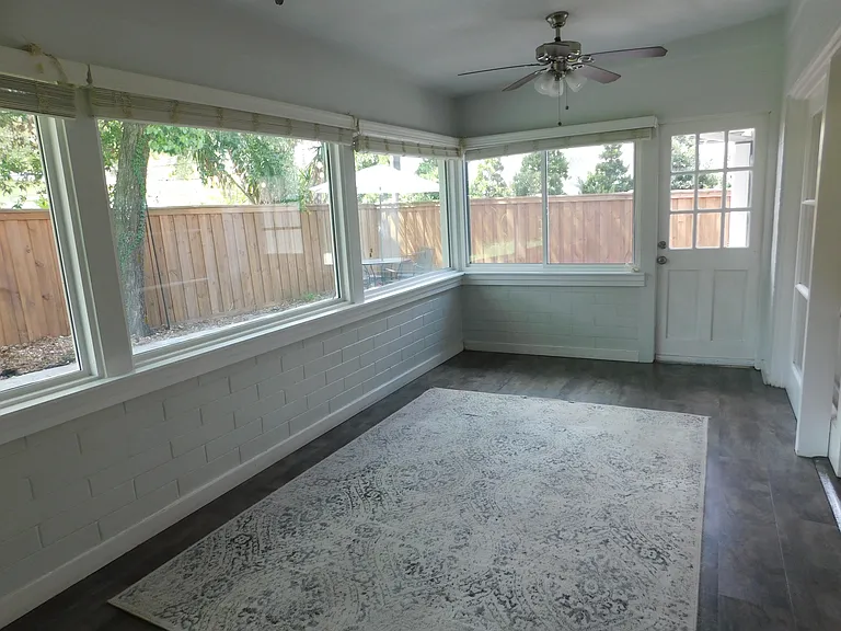 2252 Howard Dr — Photo 18