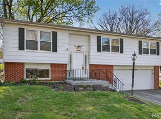 1667 Bronco Ln, Saint Louis, MO