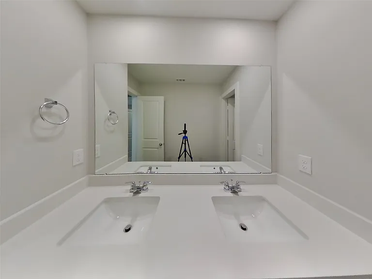 22709 Terrazzo Dr — Photo 14
