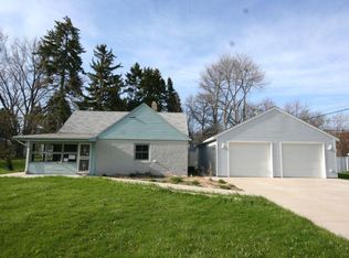 3916 W Rochelle Ave, Milwaukee, WI 53209