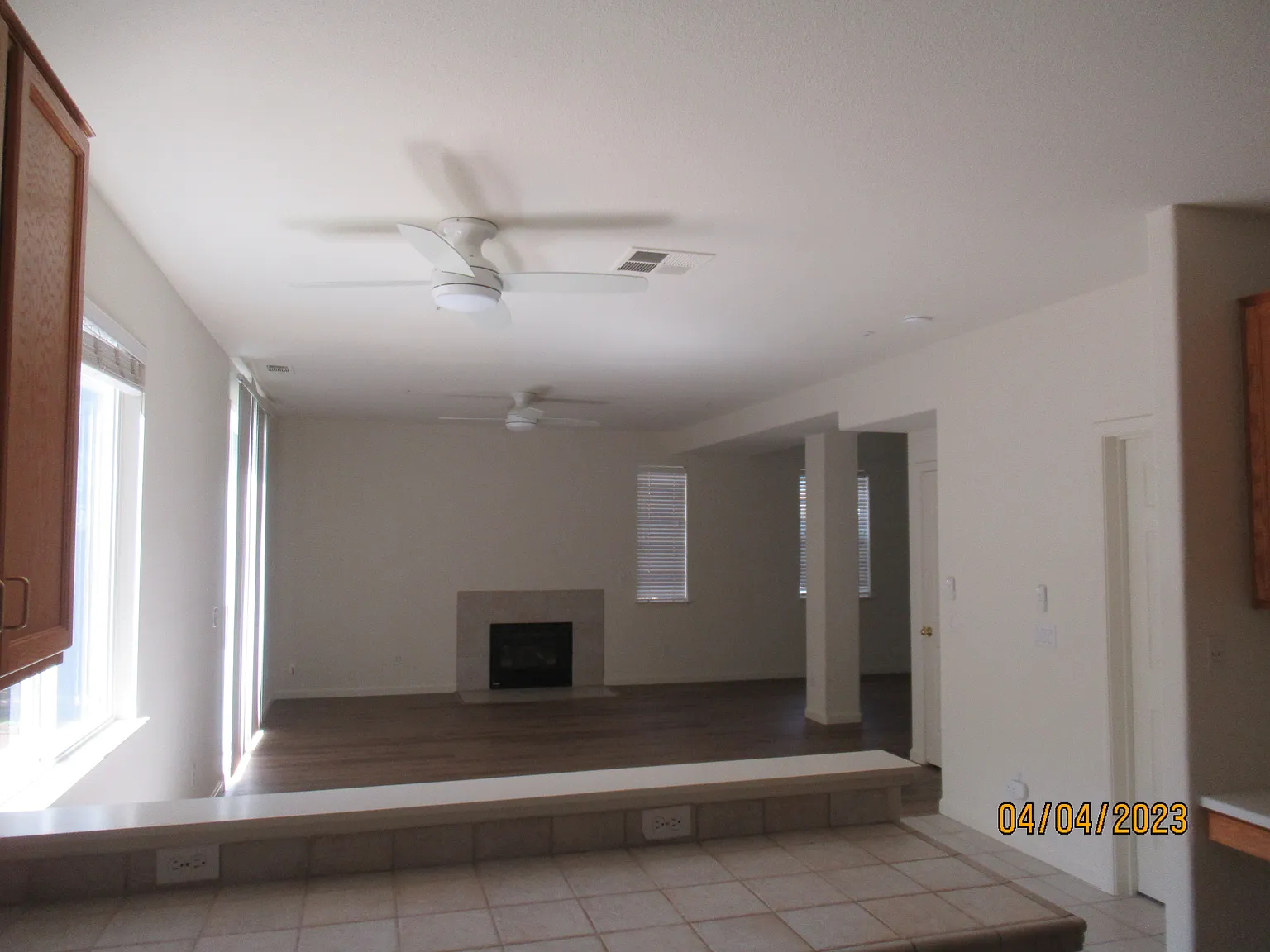 3 bed, 2.5 bath, 1850 sqft, $3,800 — Photo 2