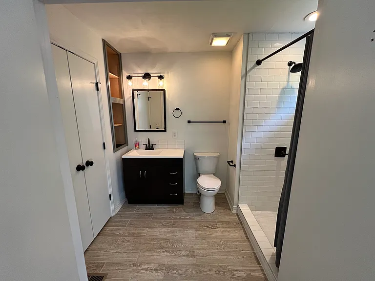 810 Chadwell Dr — Photo 21