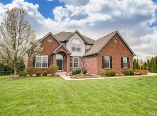 7328 Waterway Dr, Waynesville, OH 45068