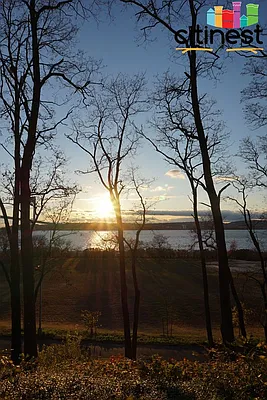 Rented by Citi Nest Group LLC | media 42