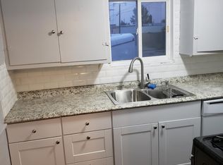 121 1/2 W 8th St, Cheyenne, WY 82001