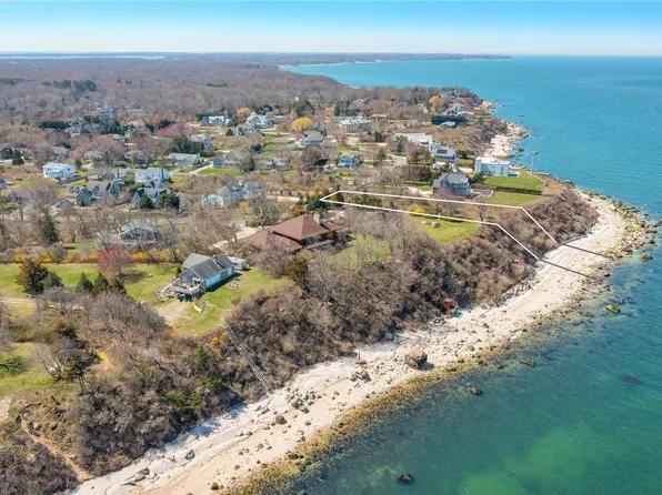 900 Sound Drive, Greenport, NY 11944