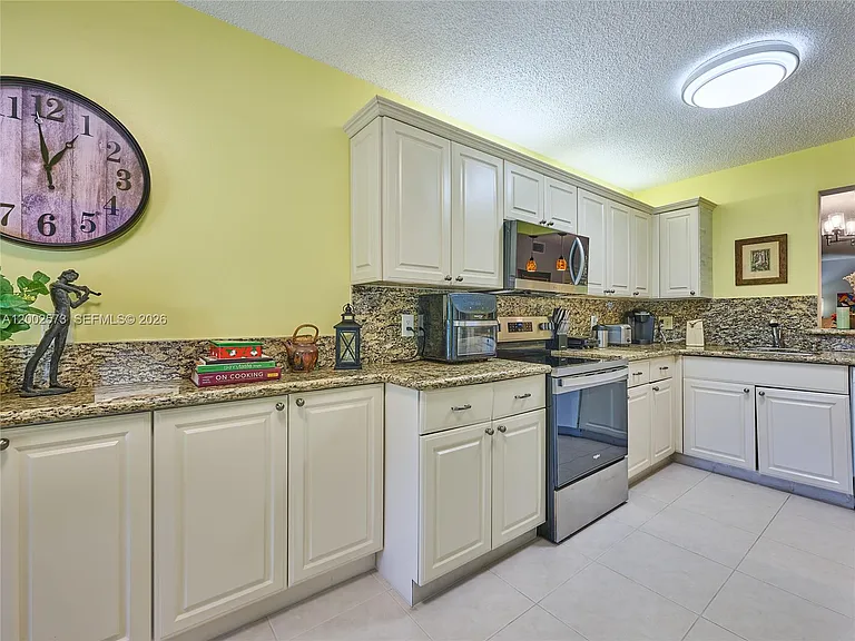 10143 Mangrove Dr #303 — Photo 17