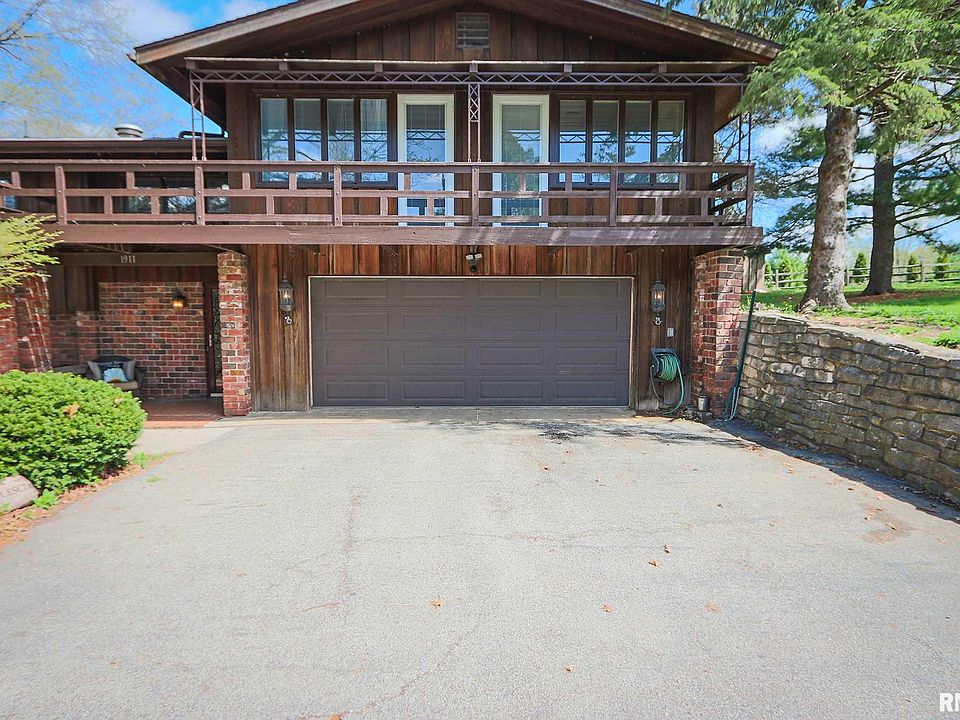 1911 S Lake Storey Rd, Galesburg, IL 61401 Zillow