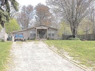 1765 S Hughes Rd, Brighton, MI 48114