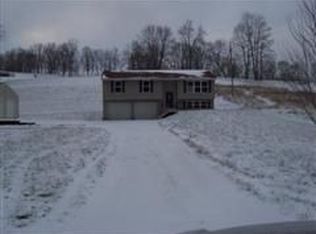 2045 Wilkins Rd, Zanesville, OH 43701