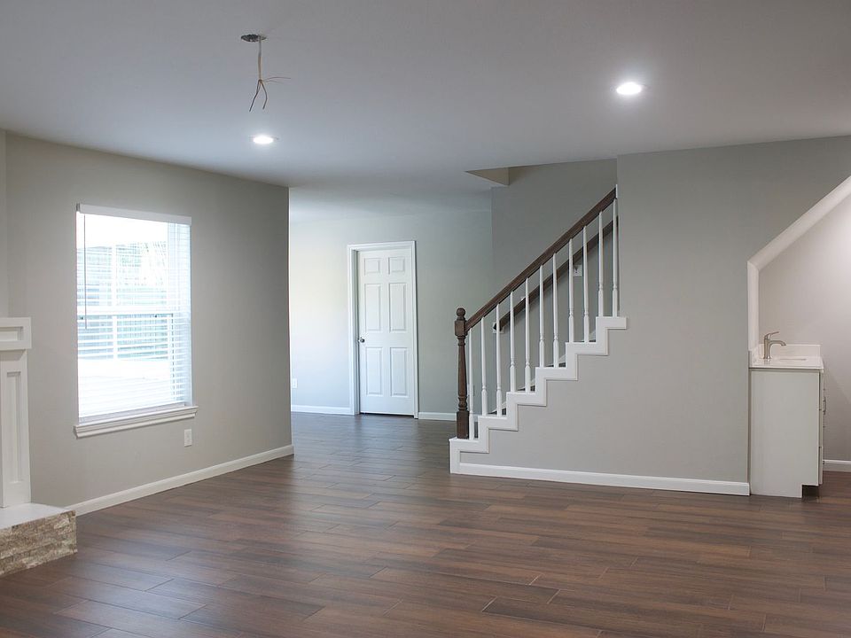 1st image of 7523 Brinkworth Ln