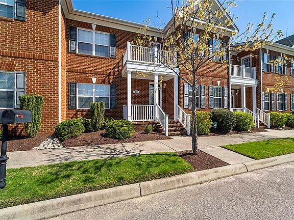 Welcome Home - 811 Sequoia Place - Warrington Hall
Chesapeake, Virginia