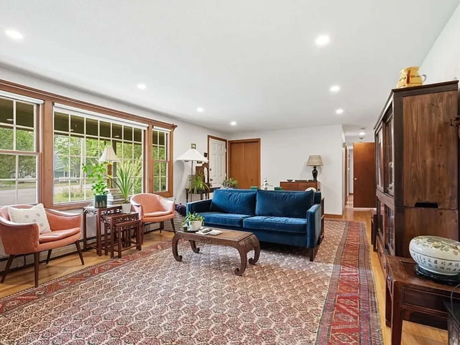 4 bed, 1772 sqft, $3,800 — Photo 4