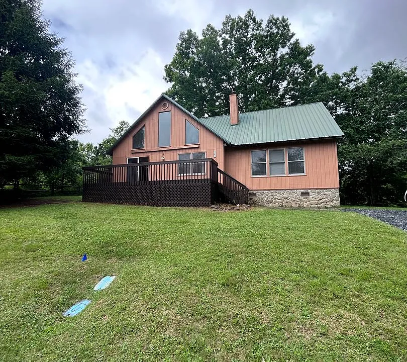 326 Monticello Dr
