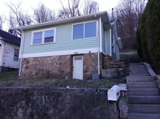 409 Harry St, Bluefield, WV 24701