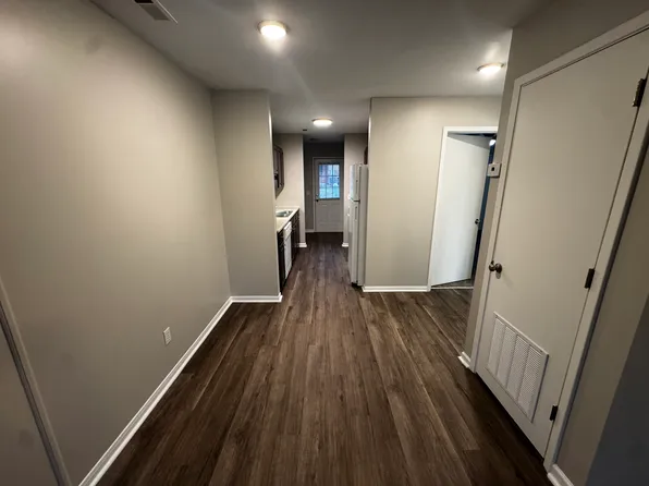 Oak Ridge Apartments