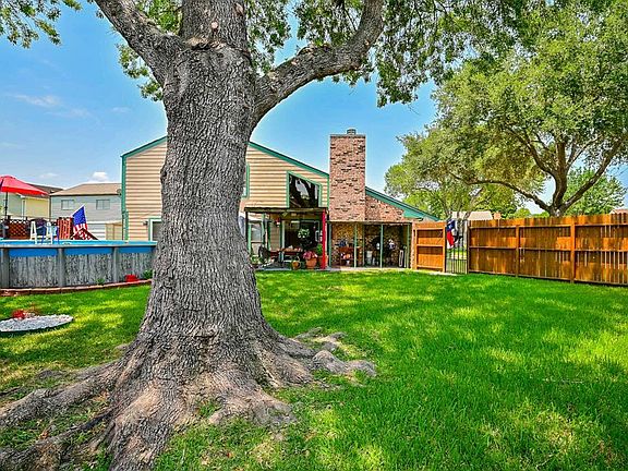 3rd image of 3407 Duncaster Ct