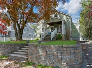 54 Chestnut Ave, Park Ridge, NJ 07656