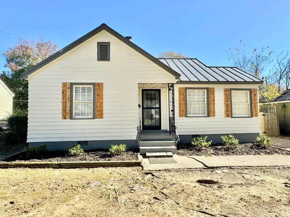 1026 W Walthal Cir, Memphis, TN 38111