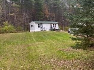 295 Camp Benson Rd, Newport, ME 04953