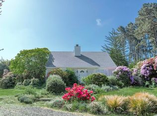 45151 Fern Dr, Mendocino, CA 95460