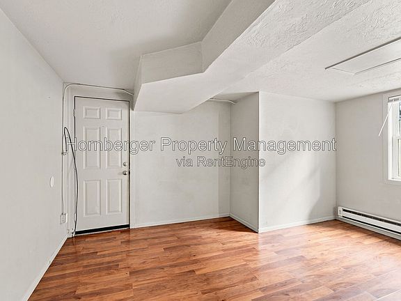 3rd image of 1108 W 12th Ave APT 4