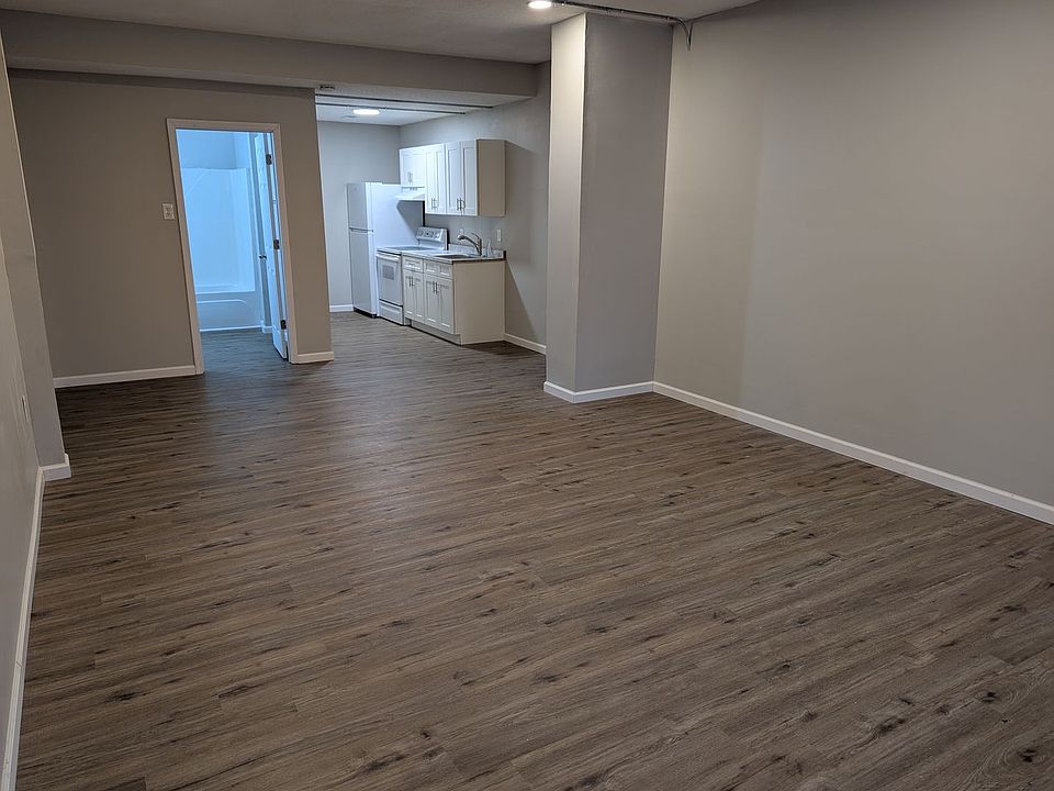 1st image of 201 Sewanee St #104