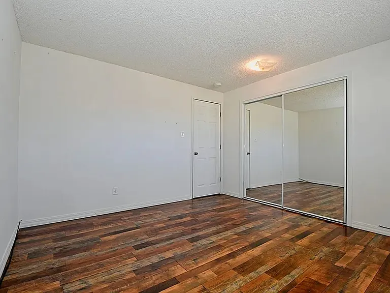 10005 Sagewood Dr — Photo 11