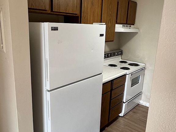 3rd image of 3010 W Omaha St #7
