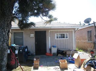 2080 E Hatchway St, Compton, CA 90222