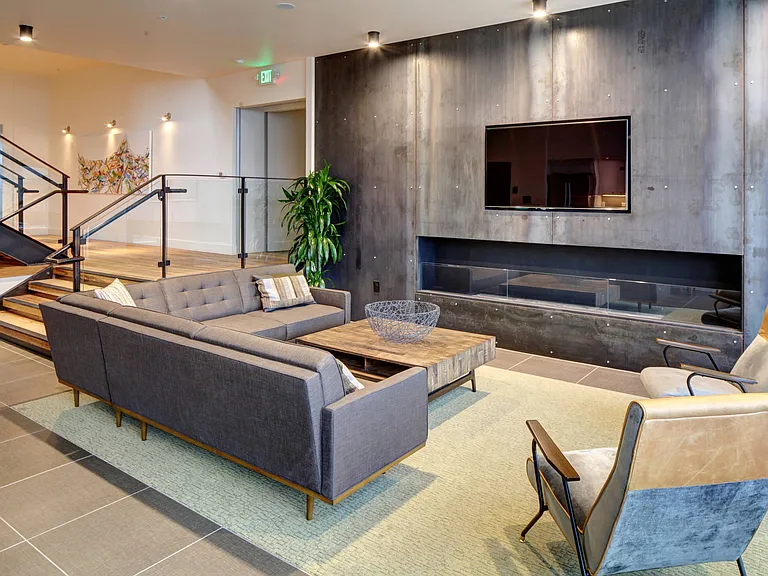 Angeline Apartments — Photo 20