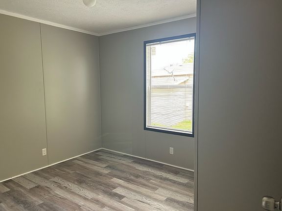 2nd image of 11036 Cedar Cir