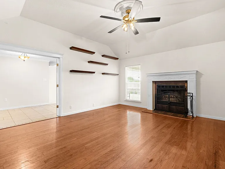 122 County Road 4936 — Photo 26