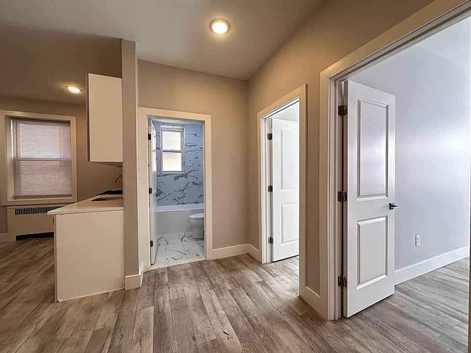 1st image of 92 Highland Ave #112