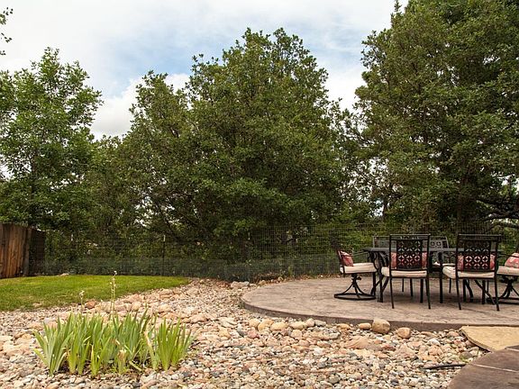 Patio backs to open space