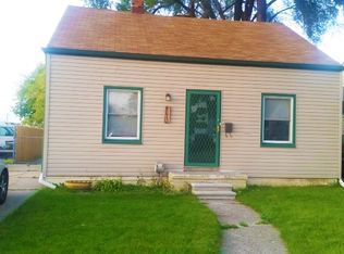 8035 Kaltz St, Center Line, MI 48015